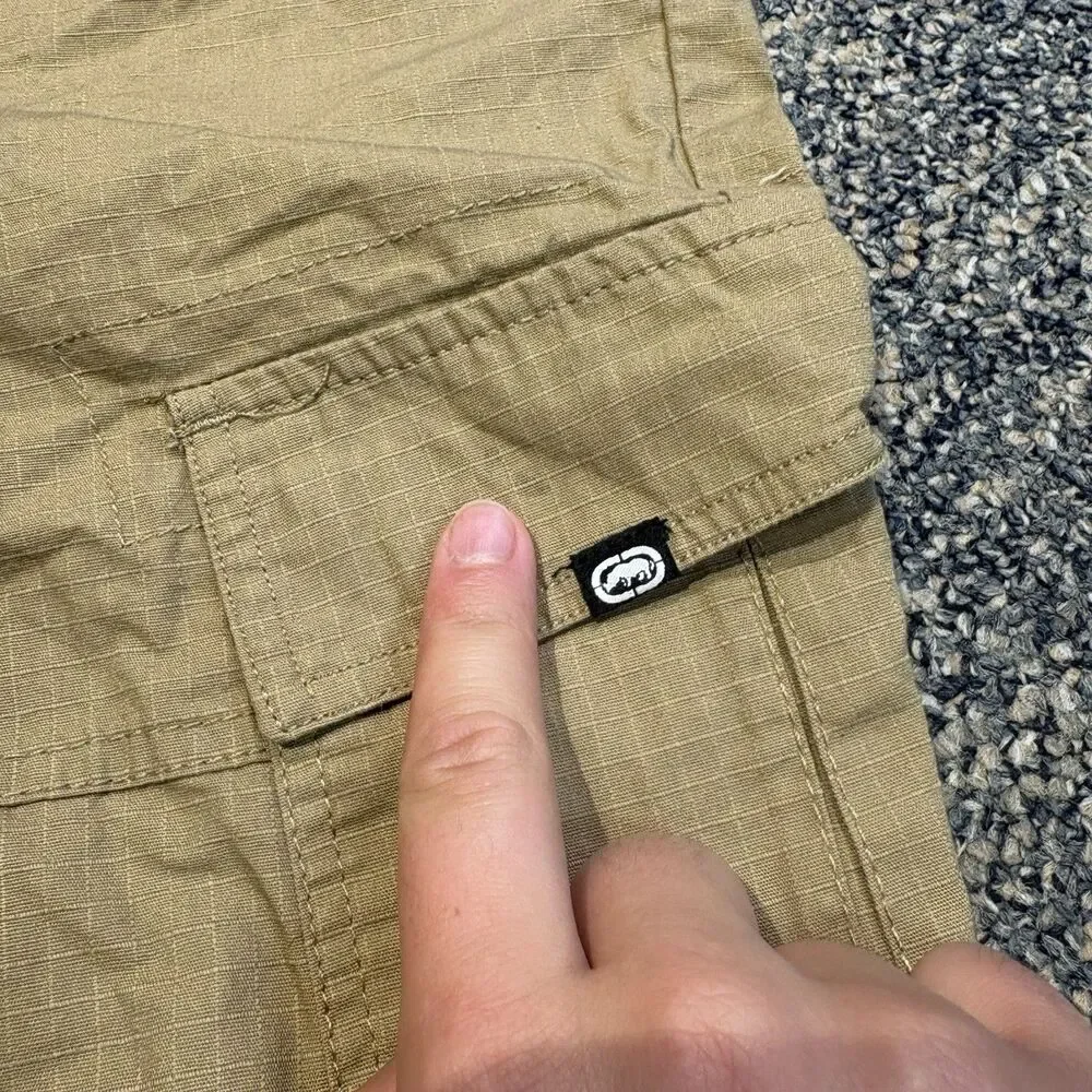 Ecko Unlimited small stain